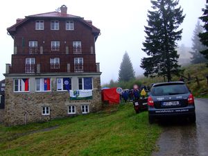 bielykriz2010m.jpg