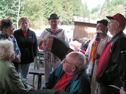 tristaty2011m.jpg
