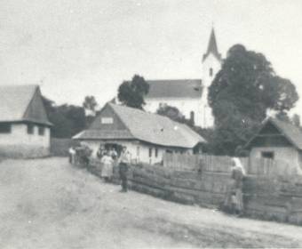 Námestie v roku 1925