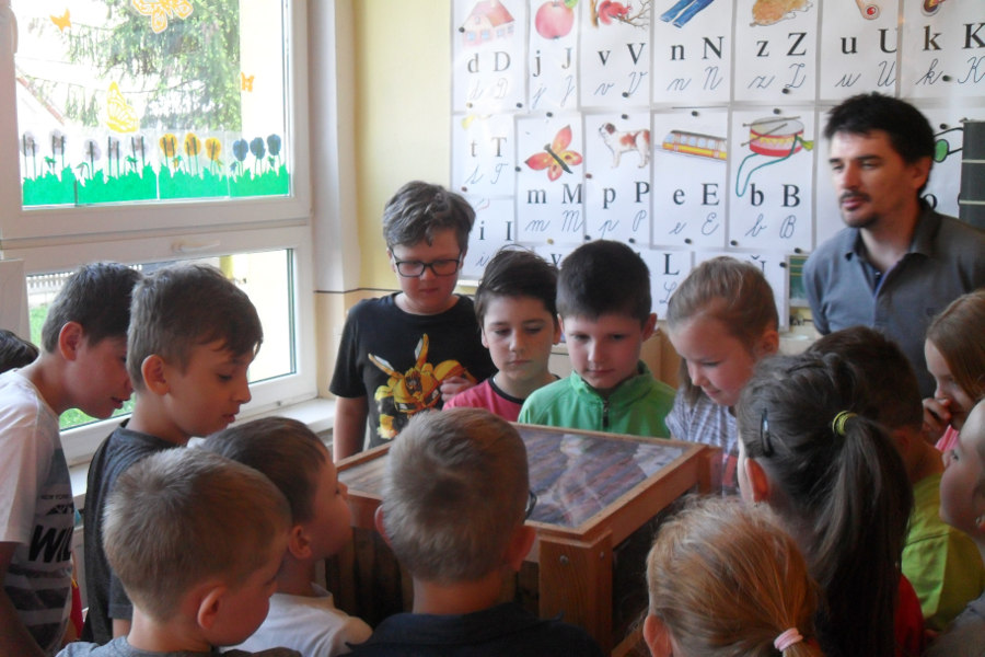 Praca s detmi foto ZS Klubina