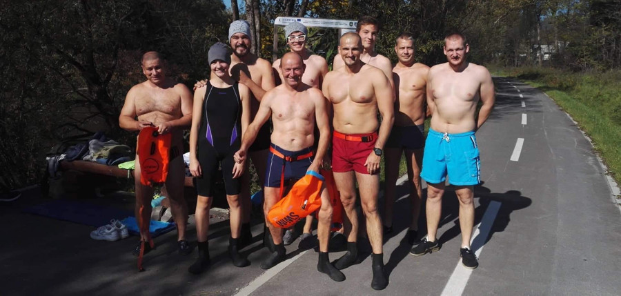 krasnanske mroze kupanie oktober 3