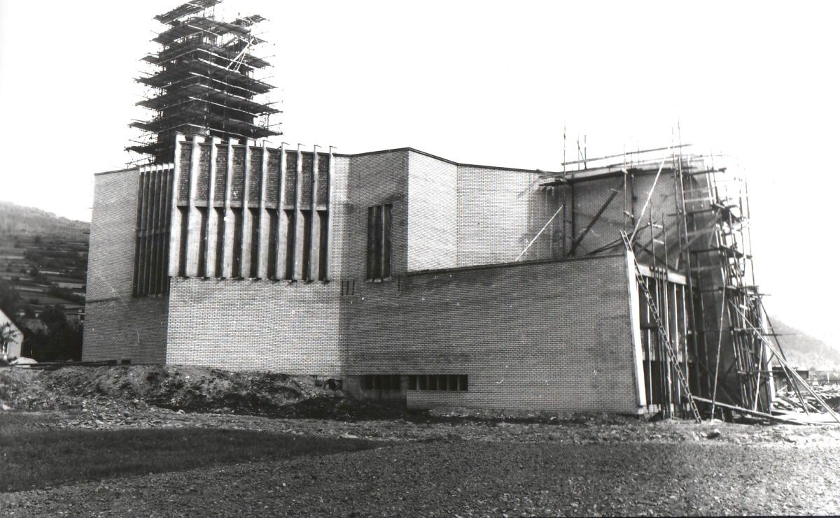 kostol zborov stavba 009