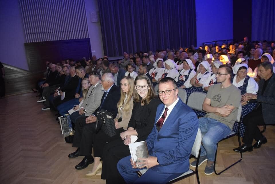 kniha stara bystrica2