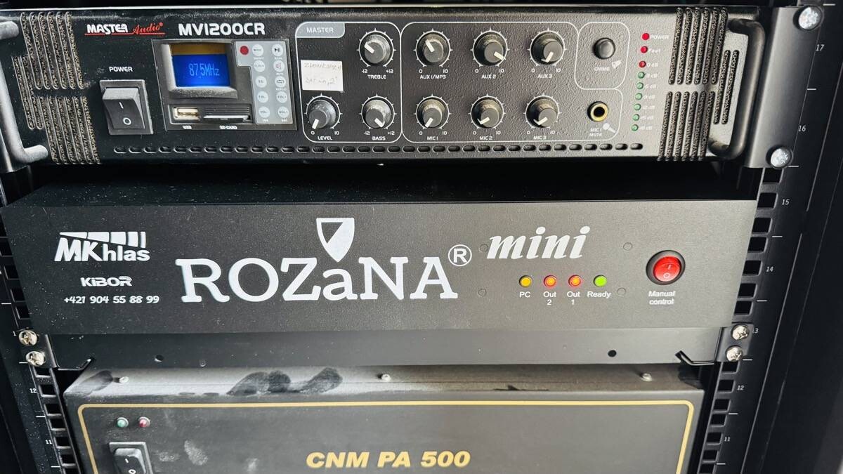 rozhlas v1