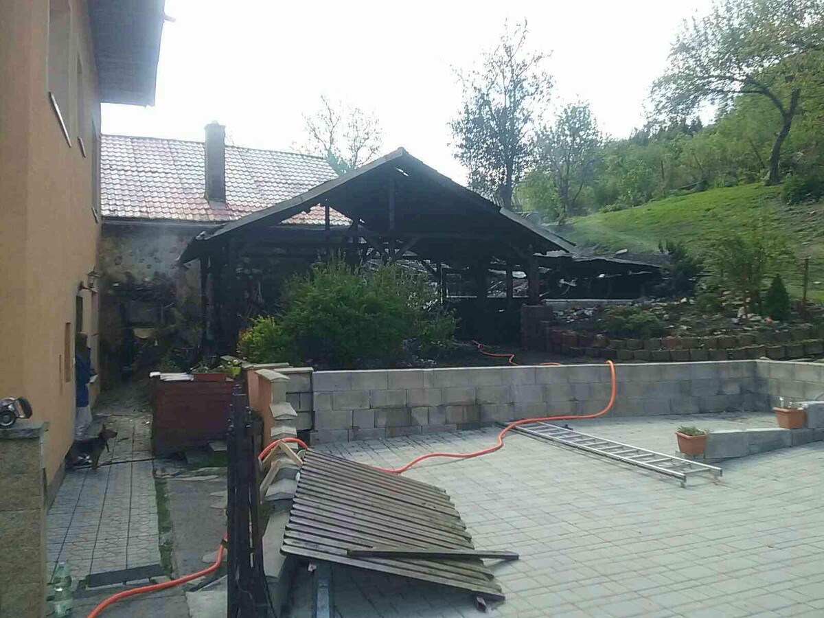 poziar sneznica4
