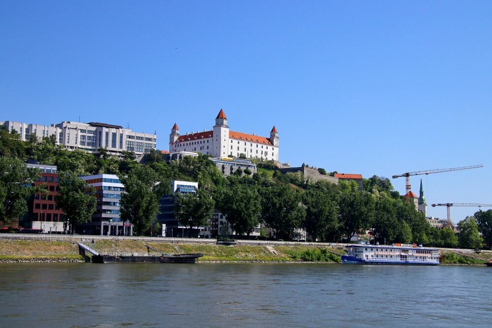 lod bratislava vieden 004